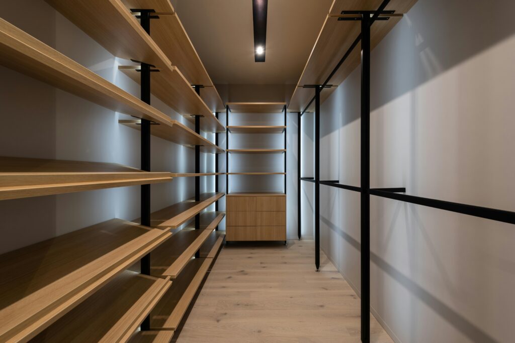 Smart Storage = Peace of Mind Smart Storage = Peace of Mind