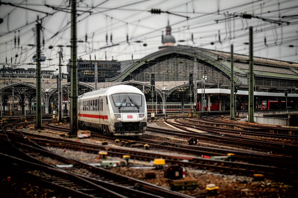 Pioneering Smart Station Projects in India Pioneering Smart Station Projects in India
