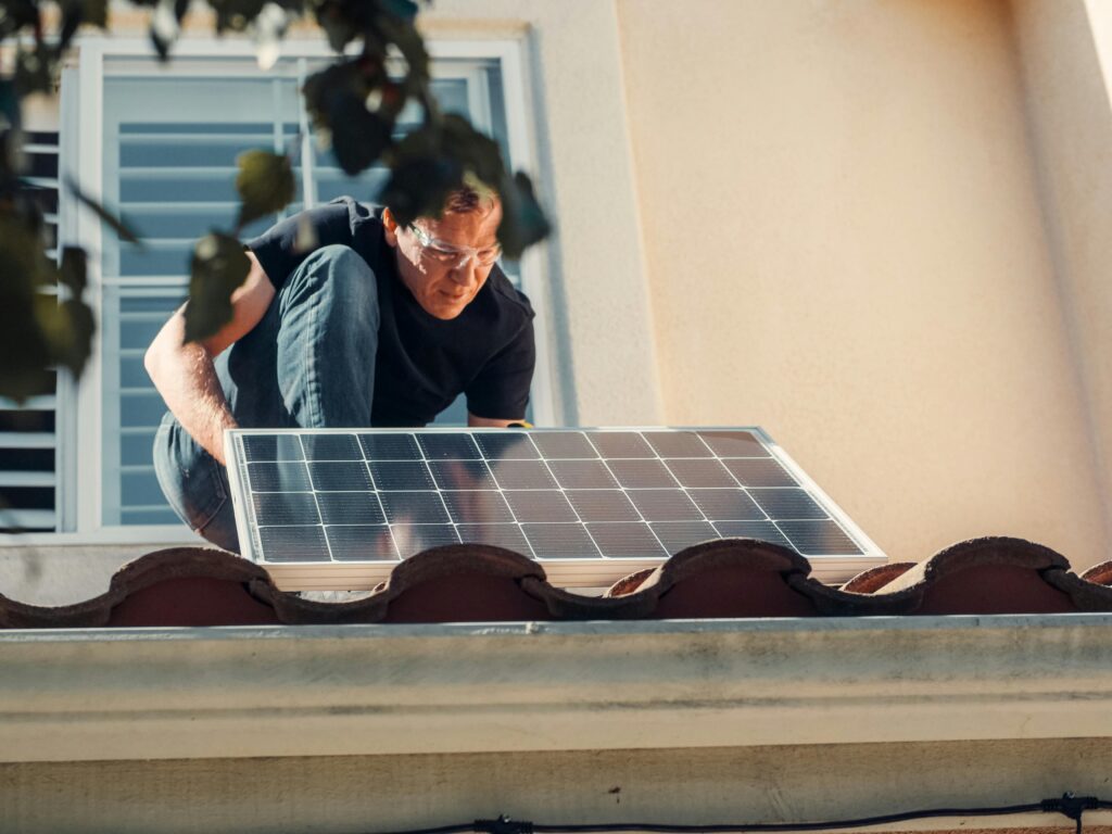 Your 2025 Solar Window Guide Your 2025 Solar Window Guide