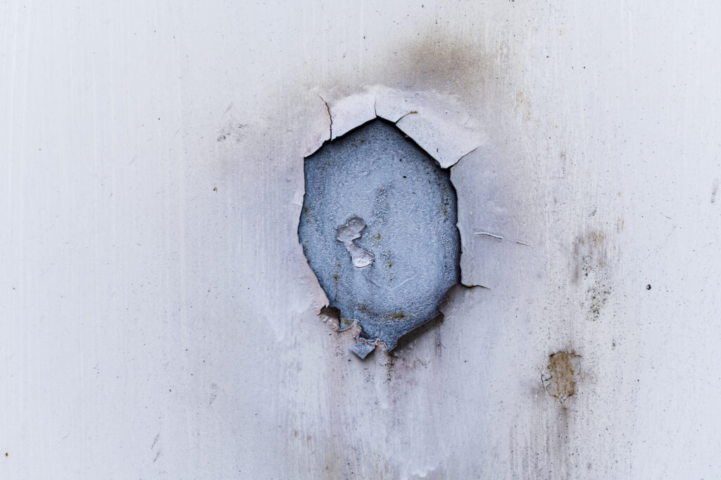 What Causes Roof Leakage and Seepage?